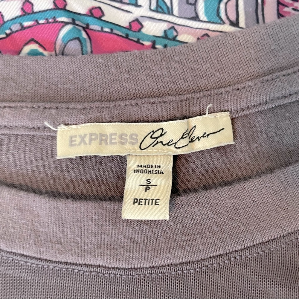 Express OneEleven Hazy Purple Vneck Tank - Picture 8 of 8